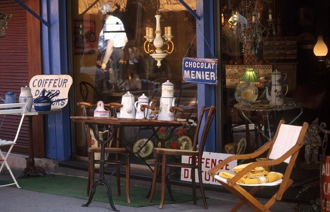 Paris Antiques Market Insider's Tour in Extra-Small Group - Key Points