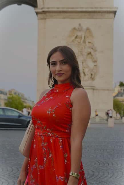 Paris: Arc de Triomphe & Hidden Spots Photoshoot - The Photography Experience