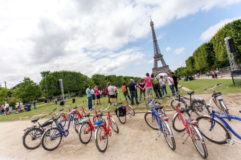 Paris Bike Tour: Eiffel Tower, Place de la Concorde & More - The Pedal Experience
