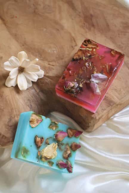 Paris: Botanical handmade soap workshop (Melt and pour soap) - The Sum Up