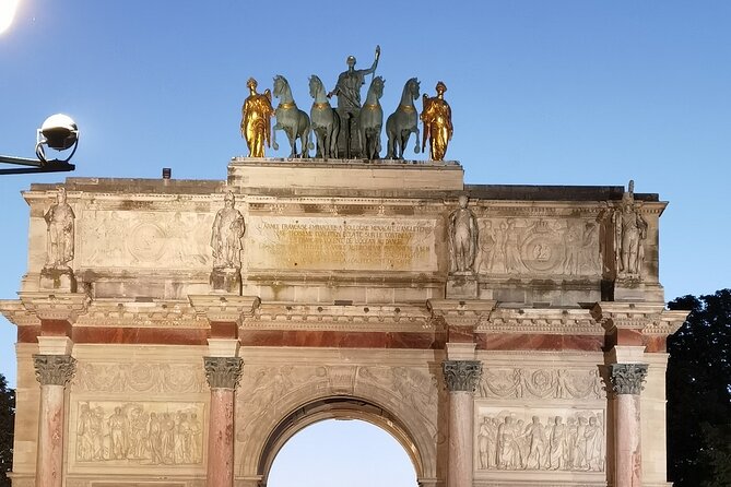 Paris by Night - Montmartre at night: Sacré-Cœur views plus included admission