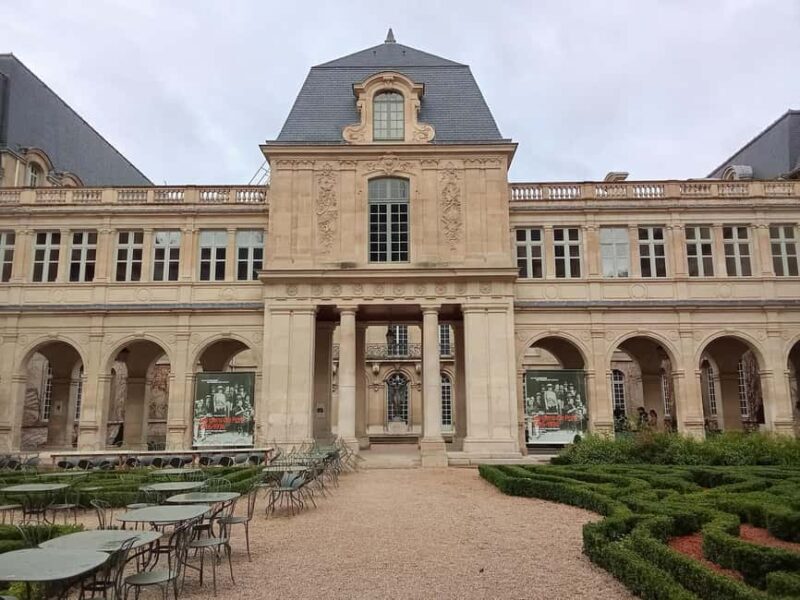 Paris: Carnavalet Museum Guided Visit in Le Marais - An Honest Look at the Carnavalet Guided Tour