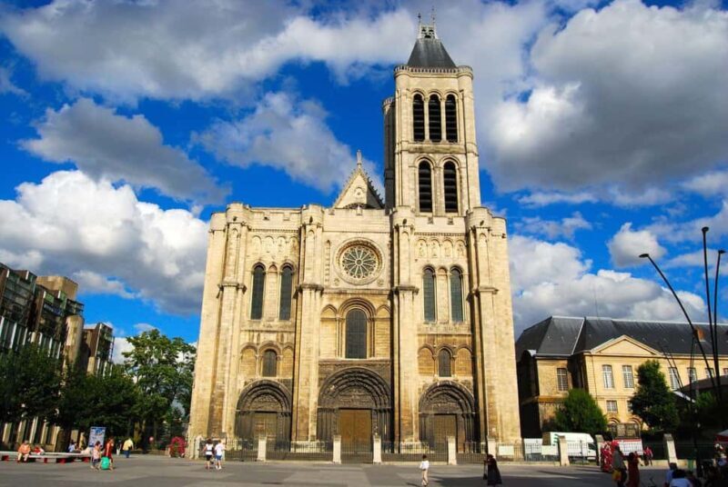 Paris: Cathedral of Saint Denis Ticket & Digital Tour - Key Points