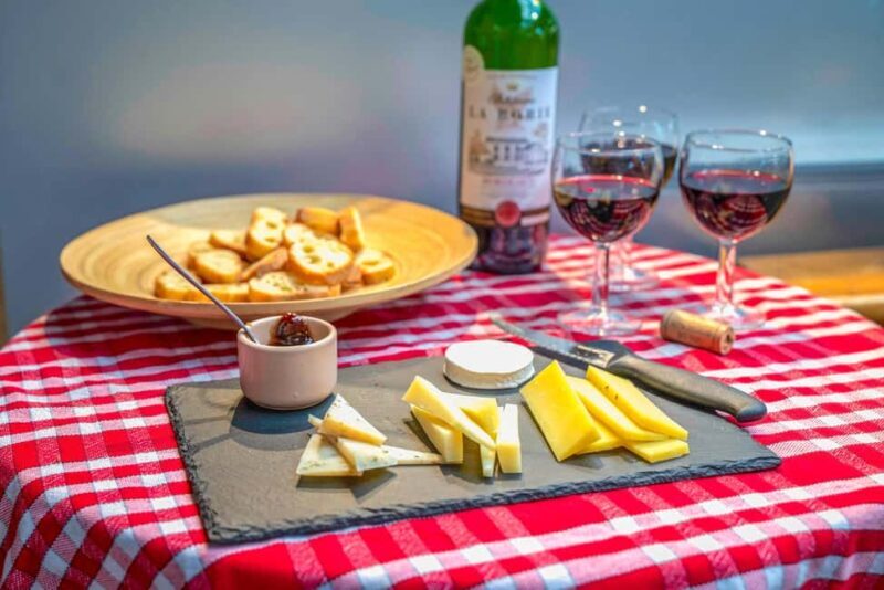 Paris: Champagne and Oysters Food Tour - Paris: Champagne and Oysters Food Tour — A Friendly Breakdown