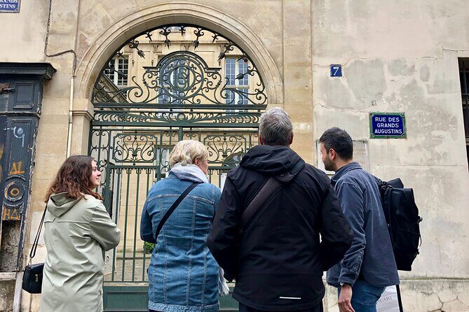 Paris Champagne & Food Tour with Tastings in Saint-Germain - Practical Details & Considerations