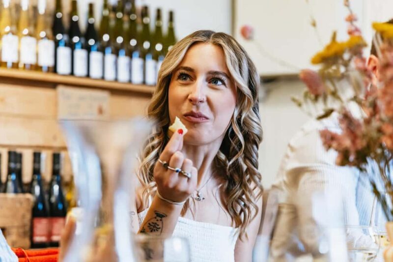 Paris: Cheese and Wine Tasting Experience in Montmartre - Key Points