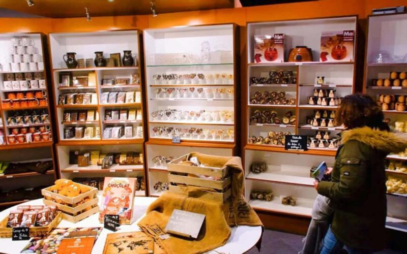 Paris: Choco-Story Chocolate Museum Entry with Hotel Pickup - Who Would Love This Experience