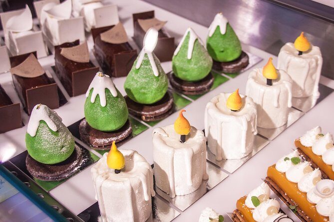 Paris Christmas Gourmet Food Small Group Walking Tour - The Itinerary in Detail