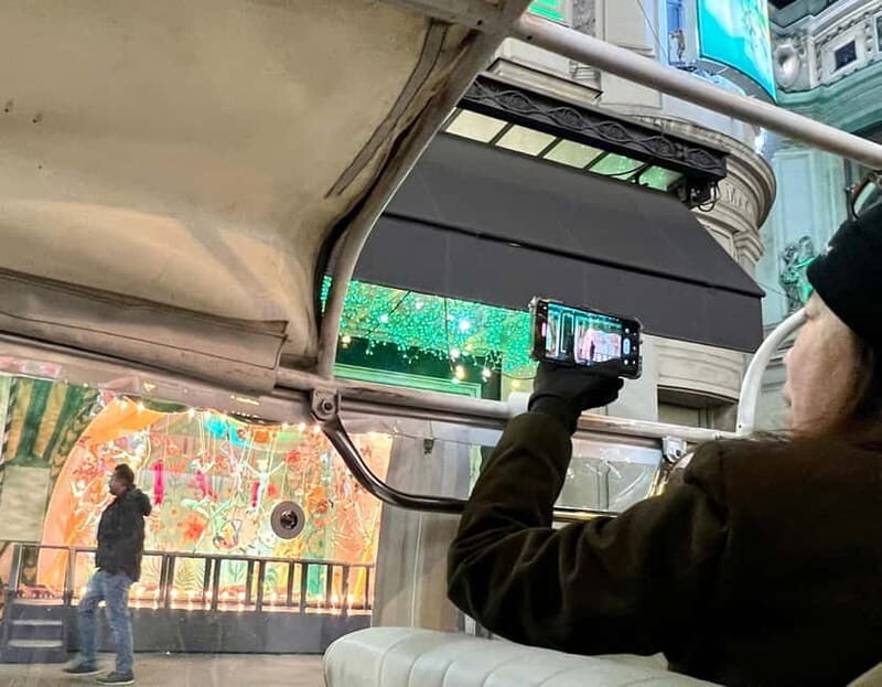 Paris: Christmas Lights Tuk Tuk Tour - A Close-Up Look at the Tour Itself