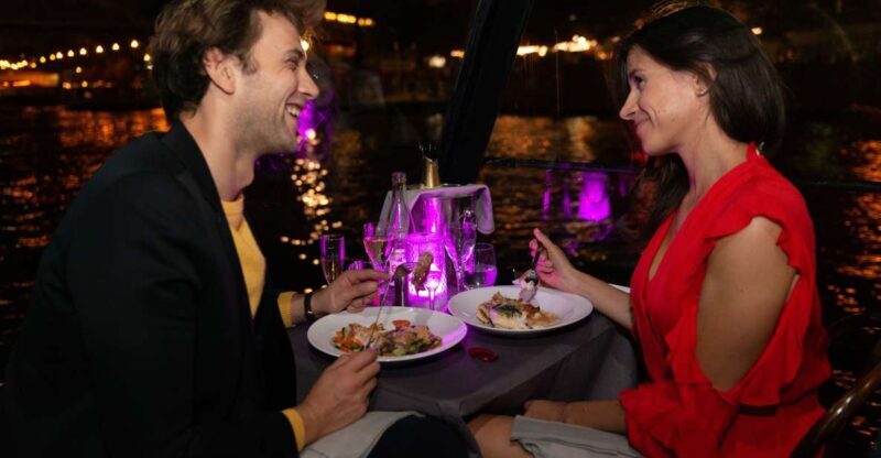 Paris: Christmas & New Year Lunch or Dinner Cruise - Key Points