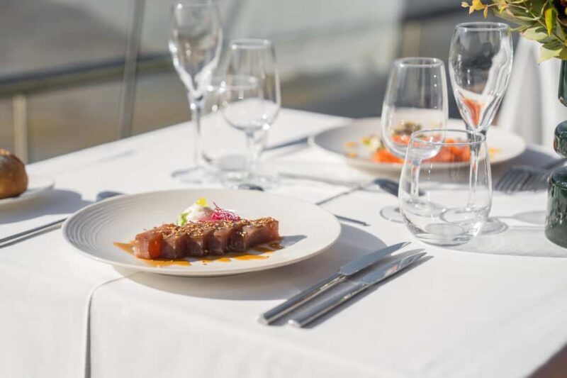 Paris : Christmas Special Lunch Cruise on the Seine River - Final Thoughts