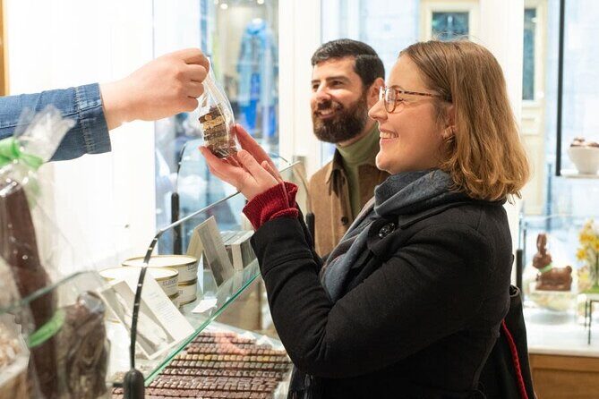 Paris Christmas Tour with a Local Guide, Custom & Private - A Closer Look at the Paris Christmas Tour