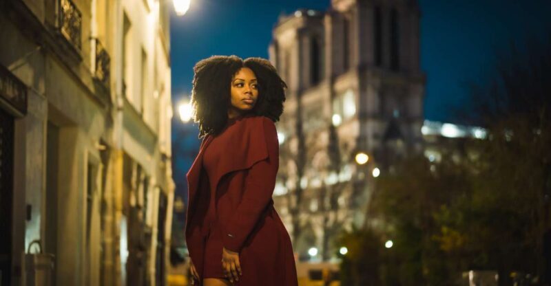 Paris: Cinematic and Fun Photoshoot with a Professional - The Experience of a Professional Photographer