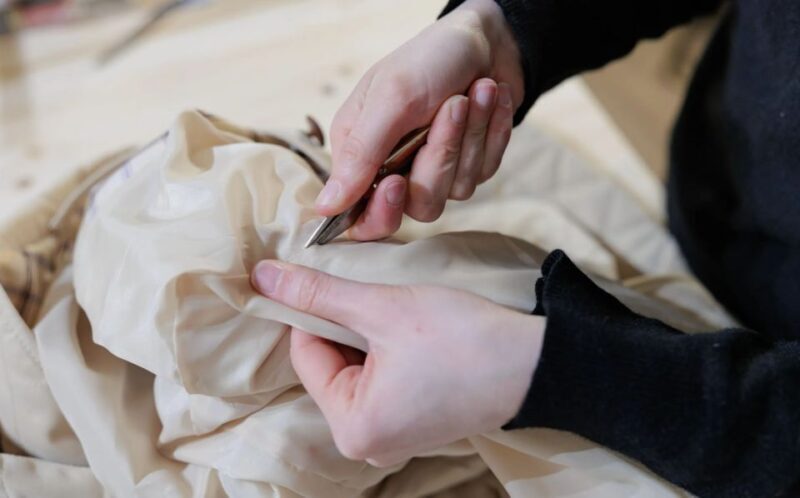 Paris: Couture workshop, upcycle your own jacket - Key Points