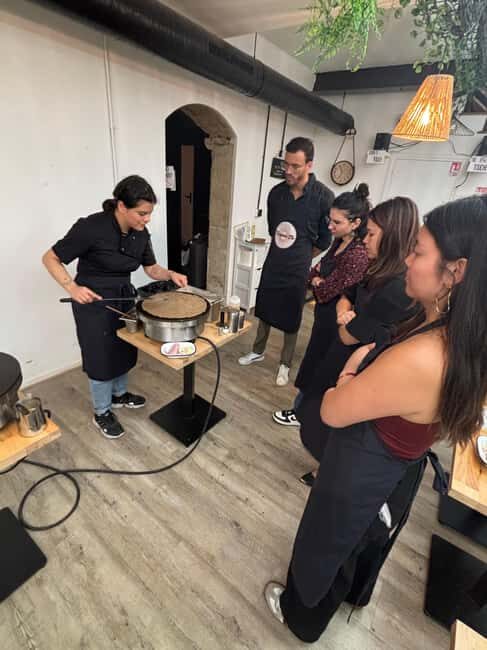 Paris: Crêpe and Galette Making Workshop with Cider - The Experience in Detail