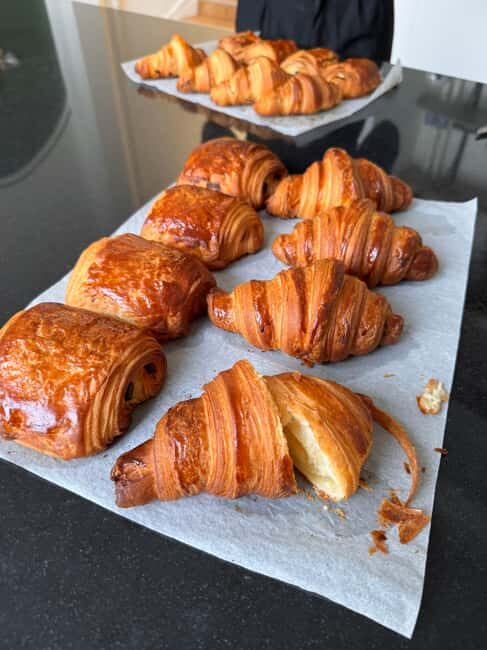 Paris: Croissant Baking Class with a Chef - Key Points