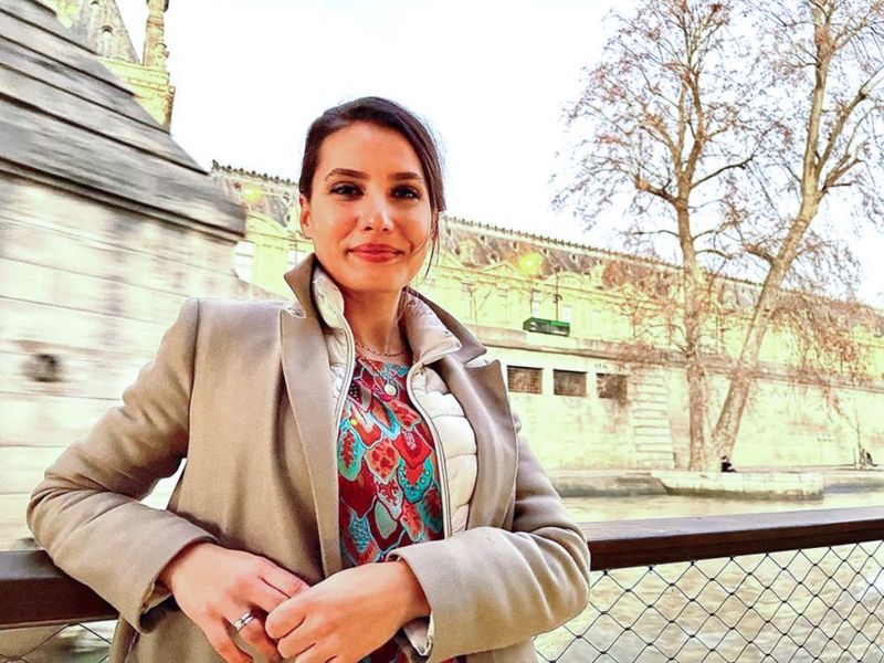 Paris: Day or Sunset Cruise with Drink, Ice Cream or Dessert - Inside vs outside seating: comfort matters