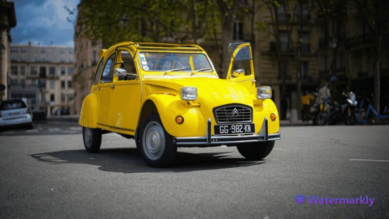 Paris: Discover Paris 2CV - Exploring Paris in a Vintage Car