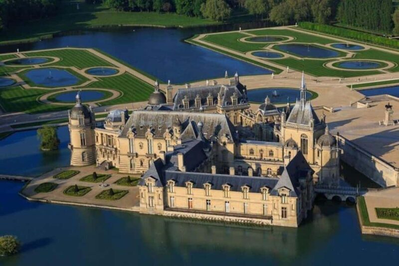 Paris: Domaine de Chantilly Private Tour in a Mercedes Van - Setting the Scene: What You Can Expect