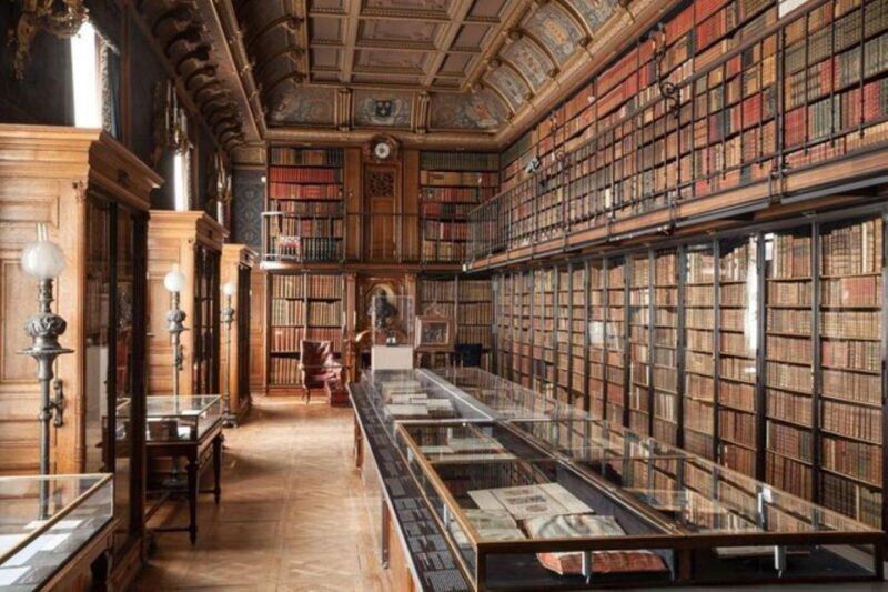 Paris: Domaine de Chantilly Private Tour in a Mercedes Van - Detailed Breakdown of the Day