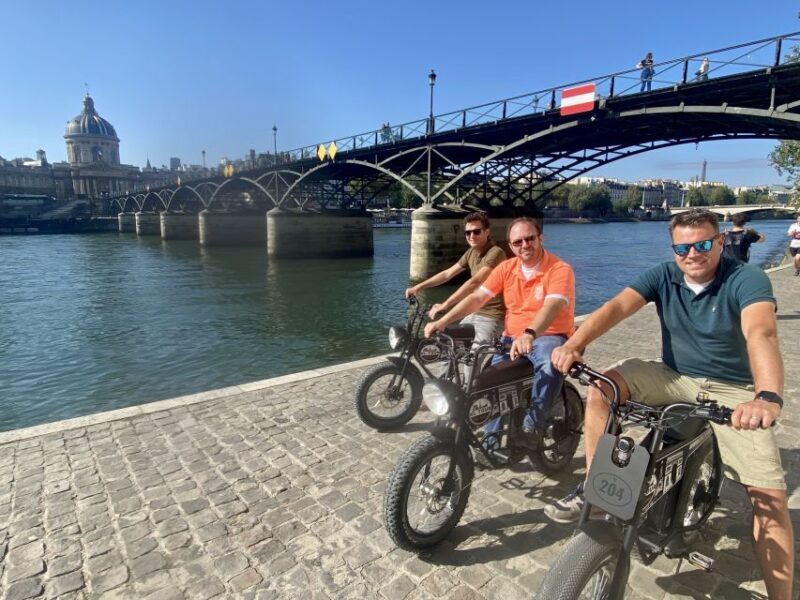 Paris: Eiffel Tower and Notre Dame Night Tour by E-Bike - A Deep Dive into the Experience