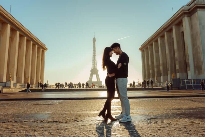 Paris: Eiffel Tower Street Photoshoot - What Do the Reviews Say?