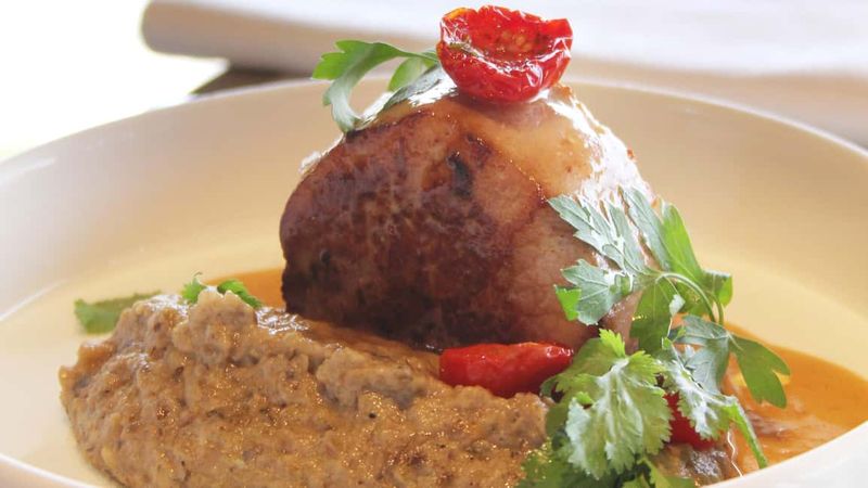 Paris: Elegant Dinner with Drinks in the Eiffel Tower - Views From Madame Brasserie: Cœur Brasserie vs. Seine View