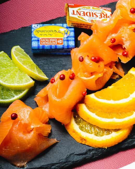 Paris: Evening River Cruise with Champagne & Food tasting - What Others Say