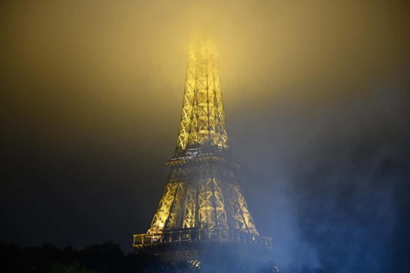 Paris: Experience the magic of Christmas on a walk with a pro photographer - FAQ