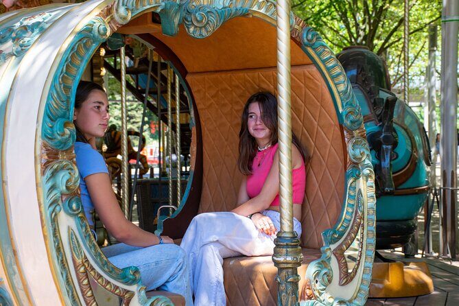 Paris Family Custom Tour: Kids-Friendly Day with Private Guide - A Closer Look at the Tour Experience