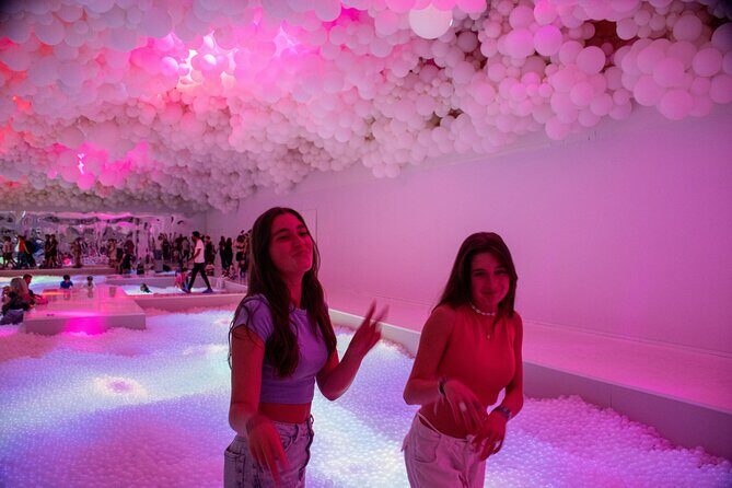 Paris Family Custom Tour: Kids-Friendly Day with Private Guide - What Travelers Say