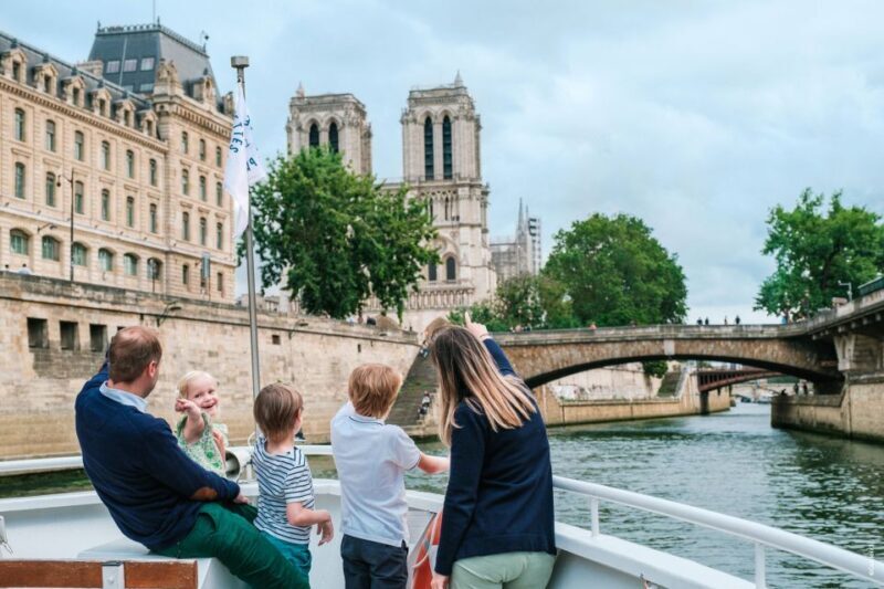 Paris: Family-Friendly River Seine Guided Cruise - Why We Think This Cruise Works Well