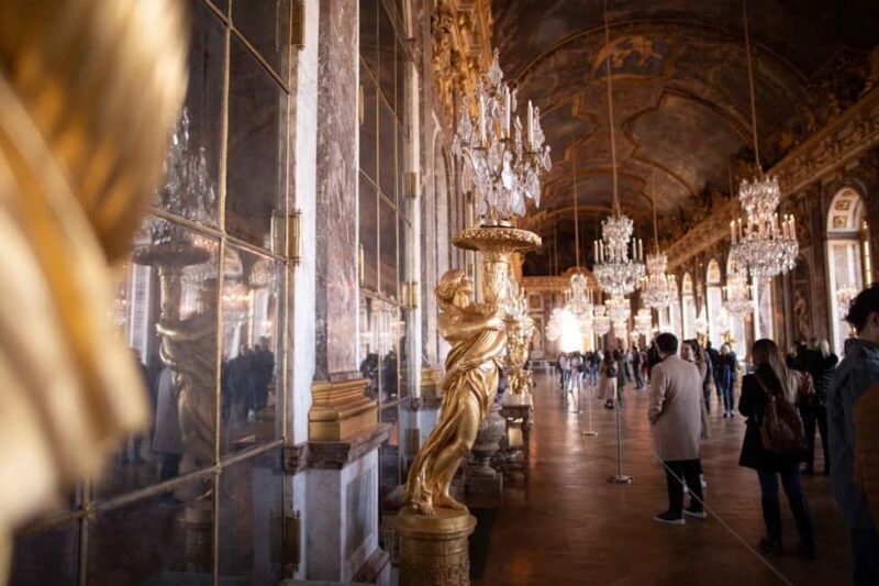 Paris: Family Friendly Tour of Versailles with Gardens - Key Points