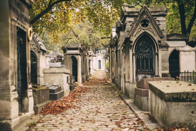 Paris: Famous Graves of Pere Lachaise Cemetery Guided Tour - Key Points
