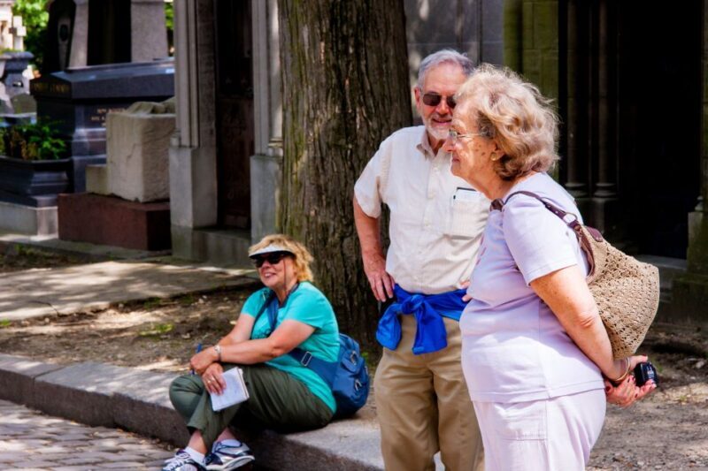 Paris: Famous Graves of Pere Lachaise Cemetery Guided Tour - FAQ