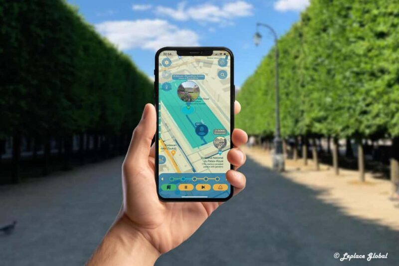 Paris Fashion History Walking Tour with Smartphone App - Is It Worth It?