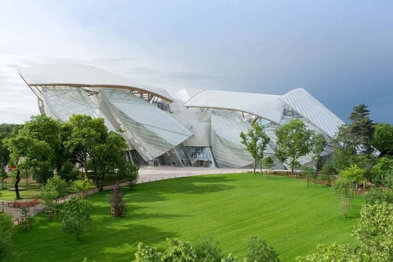 Paris: Fondation Louis Vuitton Premium Access Ticket - How long to plan: a realistic pace for a single-day visit