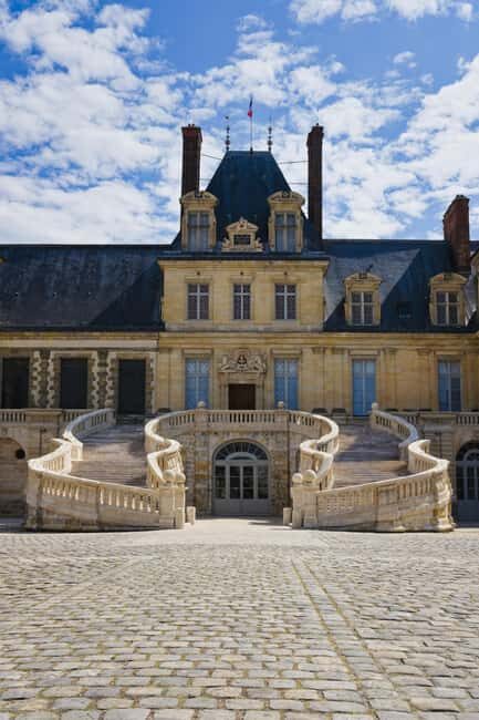 Paris: Fontainebleau and Barbizon Day Trip - Key Points