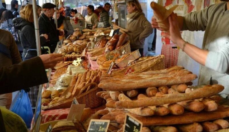 Paris: Food Market Tour in Bastille - The Guides and Group Dynamic