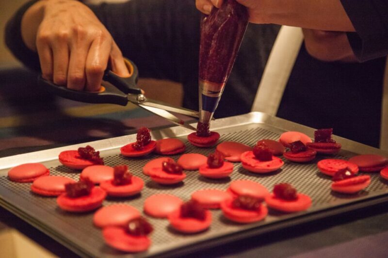 Paris: French Macarons Baking Class with a Parisian Chef - Detailed Breakdown of the Class