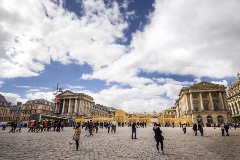 Paris: Gardens of Versailles Walking Tour & Palace Entry - The Bottom Line: Who Is This Tour Perfect For?