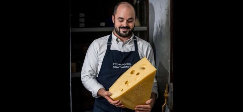 Paris Gourmet: Food Tour in South Montmartre - Discover Montmartre’s Charming Atmosphere