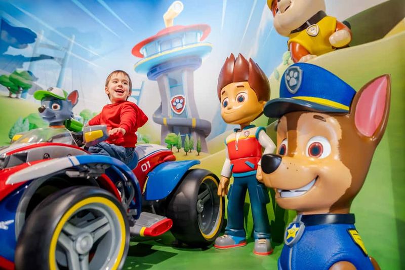 Paris: Grévin Wax Museum Ticket - Historical Relics: Not Just Wax Figures