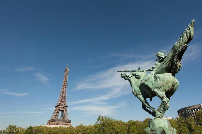 Paris Half Day Private Customized Walking Tour, Transport Options - What Makes This Tour Stand Out