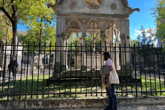 Paris: Haunted Père Lachaise Cemetery Guided Tour - FAQs