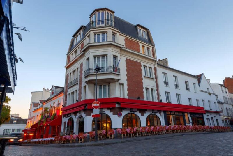 Paris: Hidden Gems of Montmartre Walking Tour - The Itinerary Breakdown