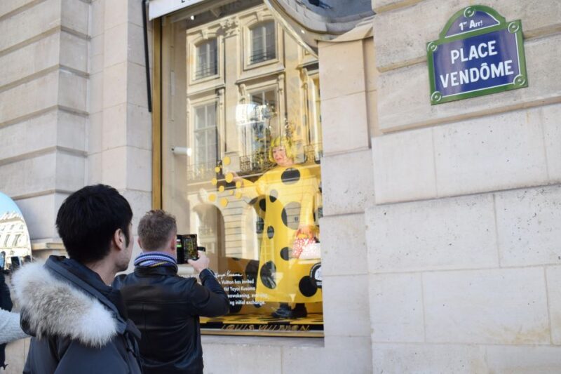 Paris : Highlights of Parisians' Paris guided tour - Pricing and Value