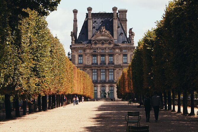 Paris Highlights with an LGBTQ Perspective Private Tour - The Breakdown of the Itinerary