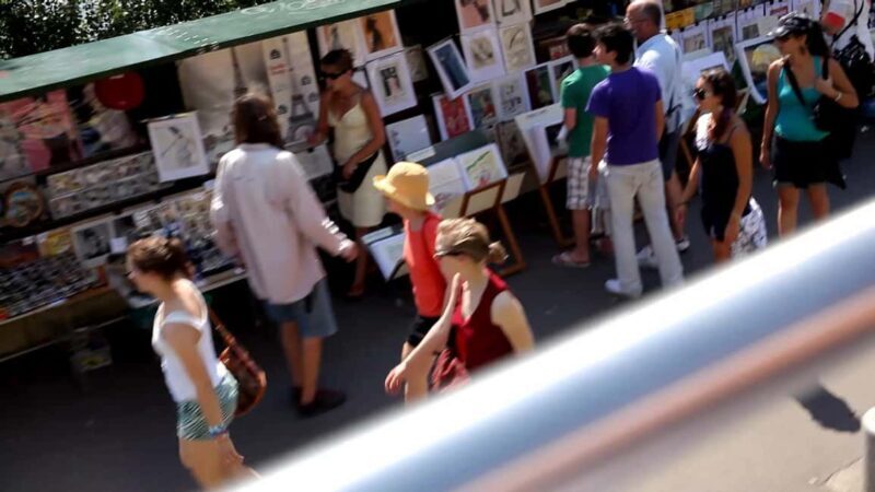 Paris: Hop-on with Emily walking tour and bus tour - FAQ