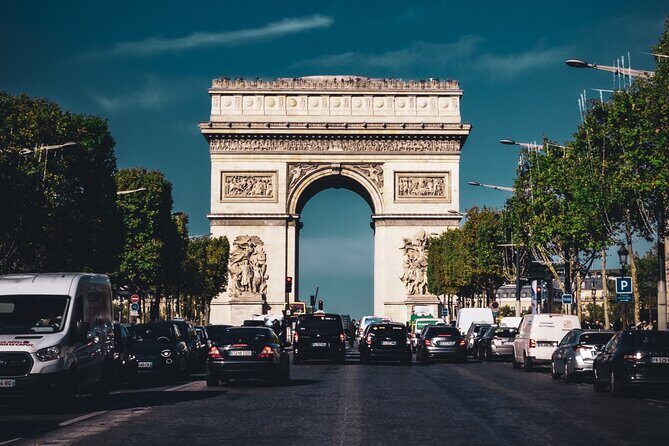 Paris in a Day: Customizable Private Tour with Van Option - Who Should Consider This Tour?